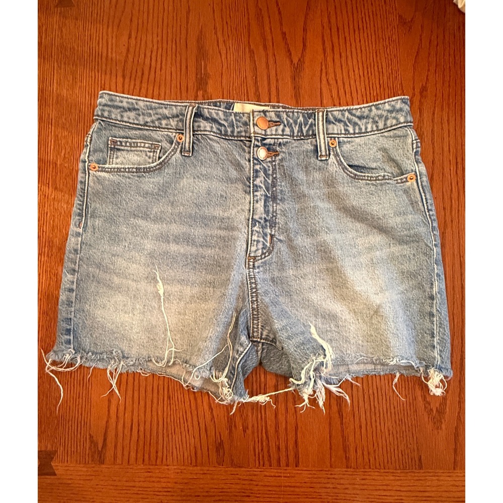 Universal Thread Denim Shorts 10 Light Blue Vintage Midi Cut Off Boho Festival